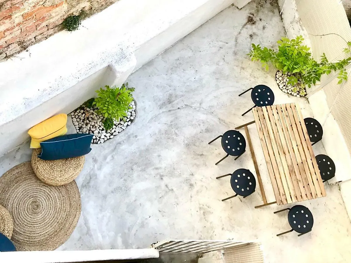 Anjos Hostel Lisbona 0*,  Portogallo
